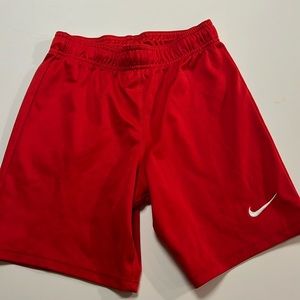 Nike boy soccer shorts M